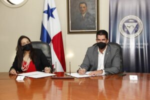 Acuerdo-de-cooperacion-entre-CCIAP-y-Digicel-696x464